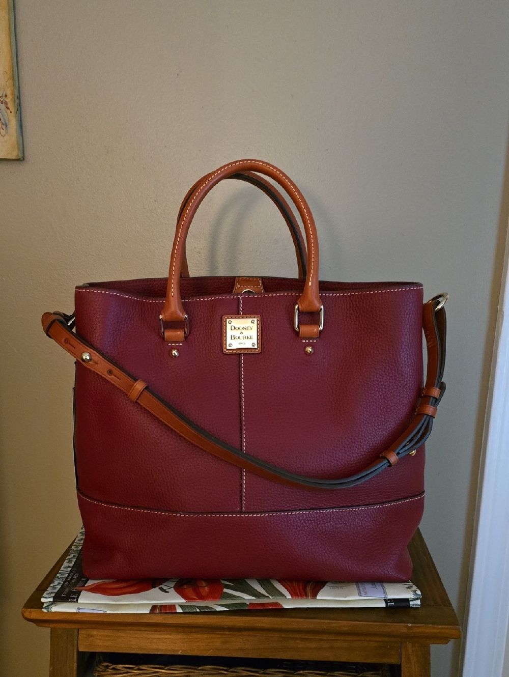 Dooney And Bourke Chelsea Shopper Tote, Handbag NWT